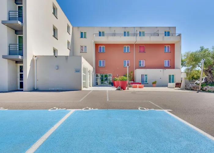 Kyriad Perpignan Sud