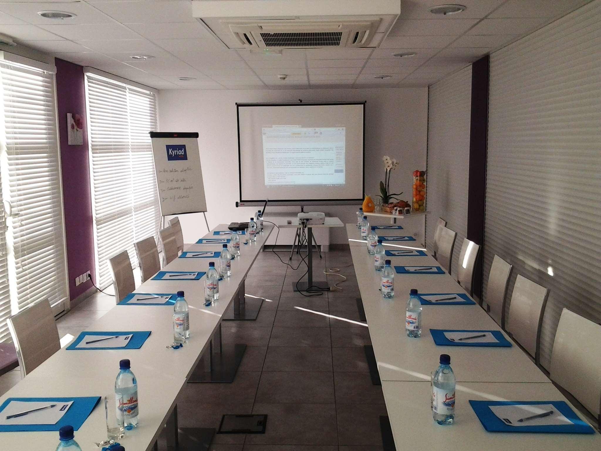 Kyriad Sud 3* Perpinhã