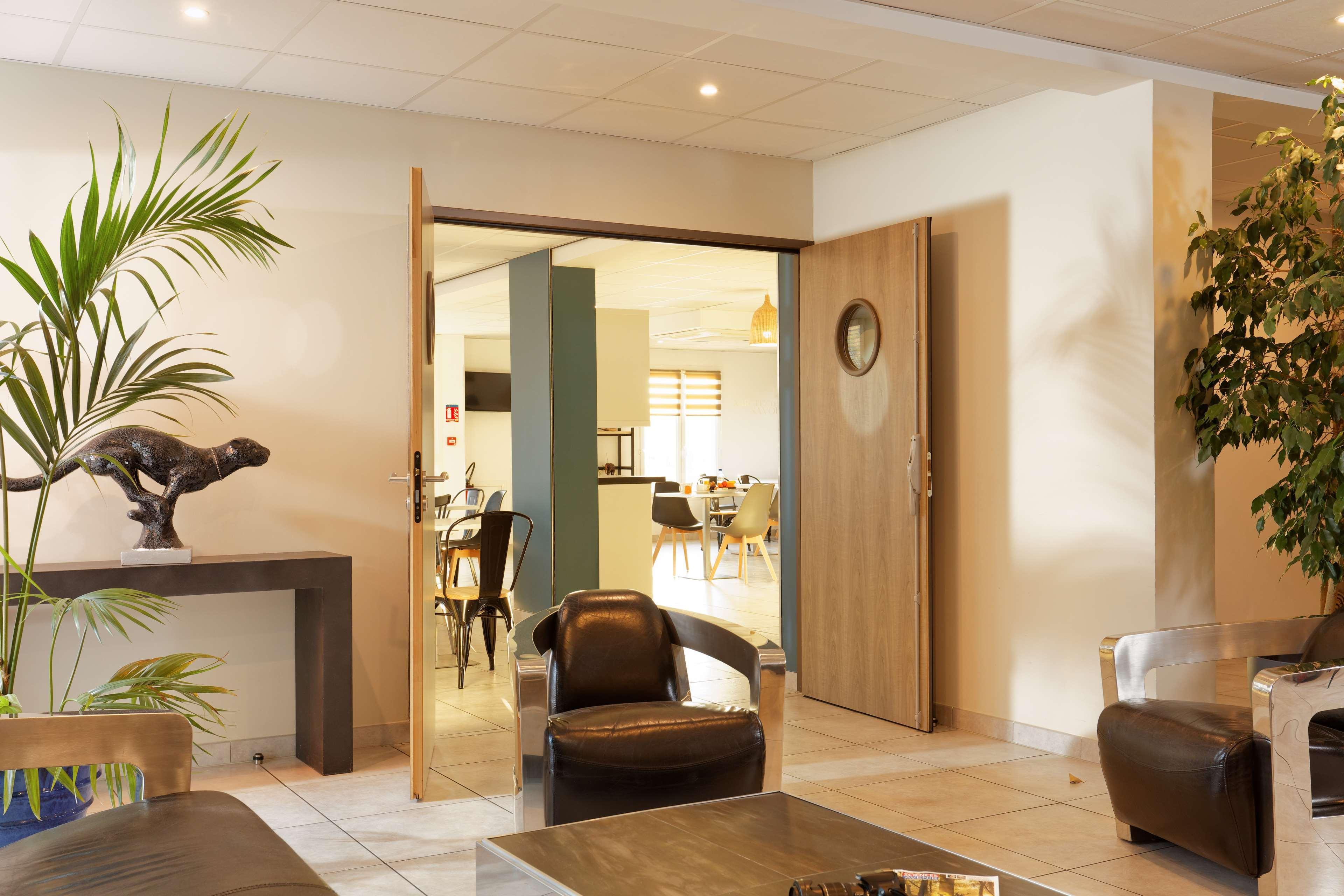 Kyriad Sud Hotel