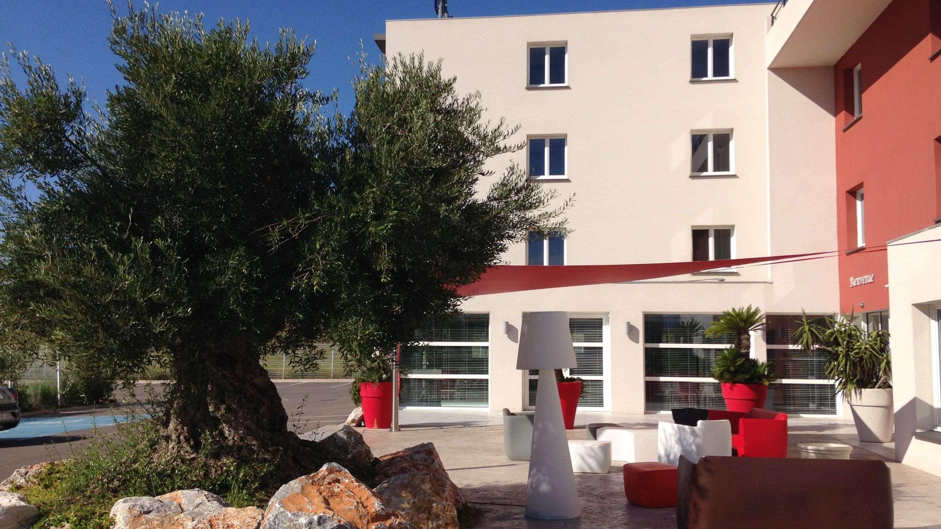 Hotel Kyriad Sud