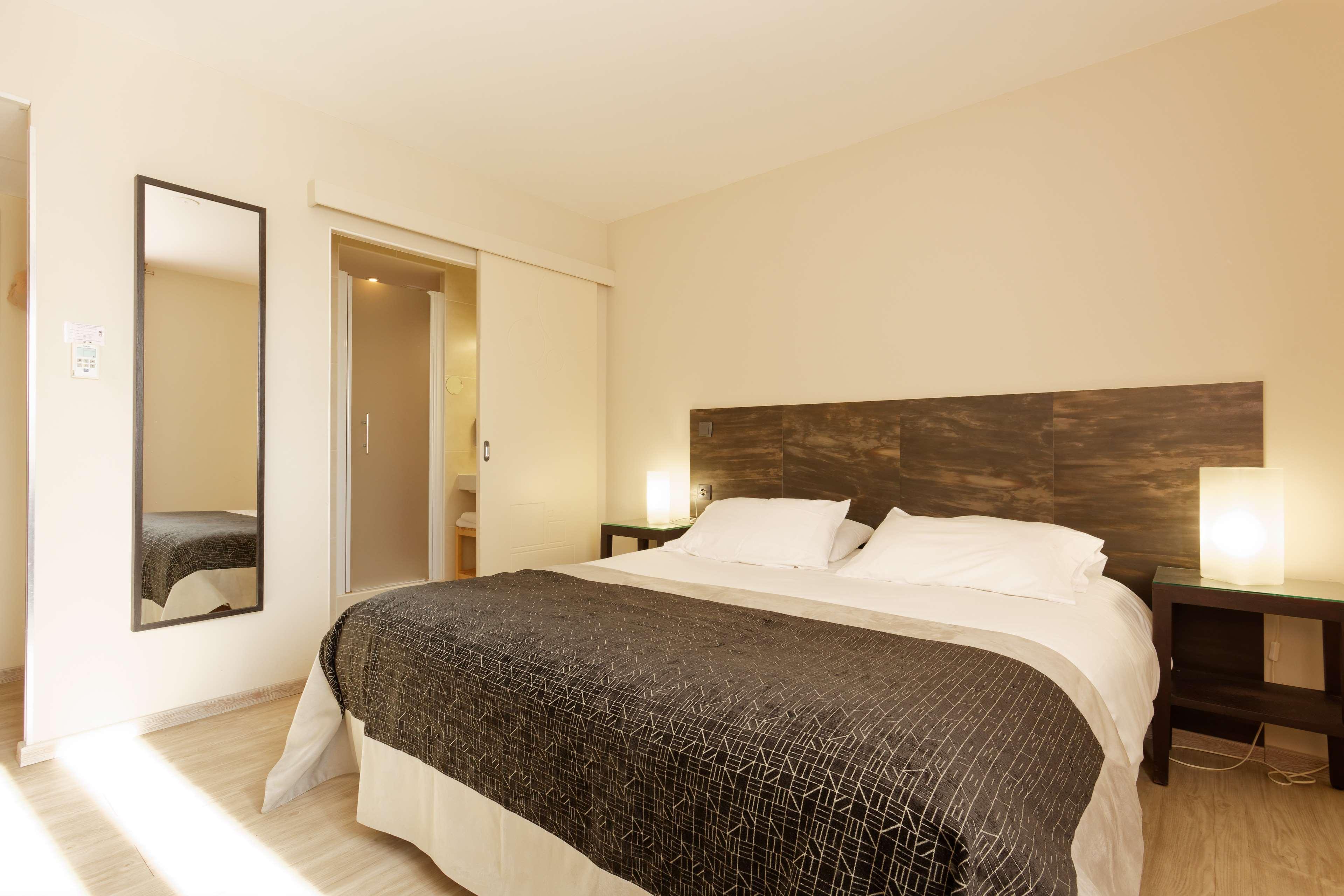 Kyriad Sud Hotel 3*